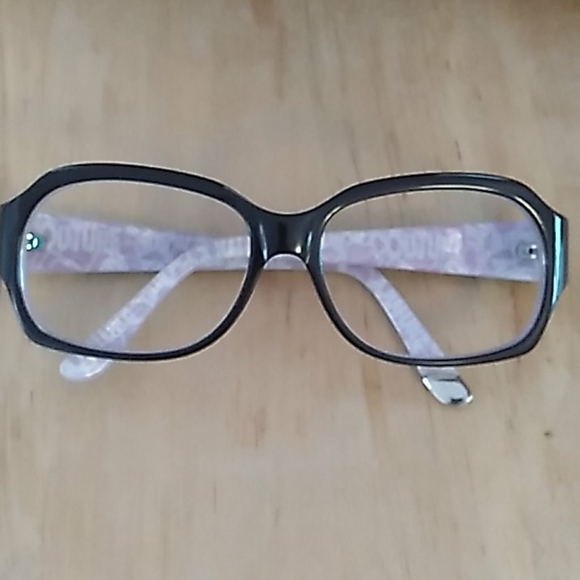 Juicy Couture Accessories - Juicy couture eyeglass frames